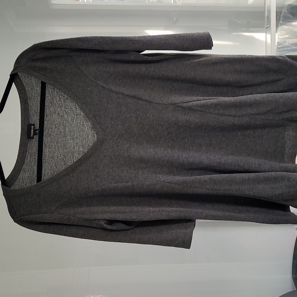 Torrid top warm and cozy Size 1